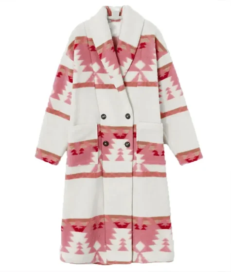 Yellowstone Season 5 Kelly Reilly Pink Coat
